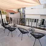 Duomo City Center Suites